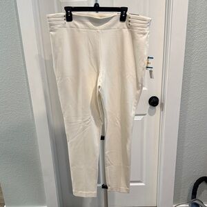 Anne Klein Slim Ankle Cream Pants Size XL